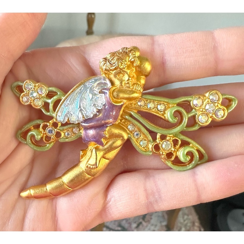 SIGNED KIRKS FOLLY AURORA BOREALIS WOODLAND FAIRY on DRAGONFLY BROOCH ~ 3.25”